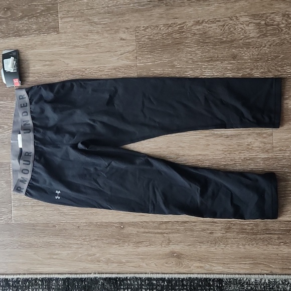 Under Armour Pants - Under Armour Favorites French Terry Cropped